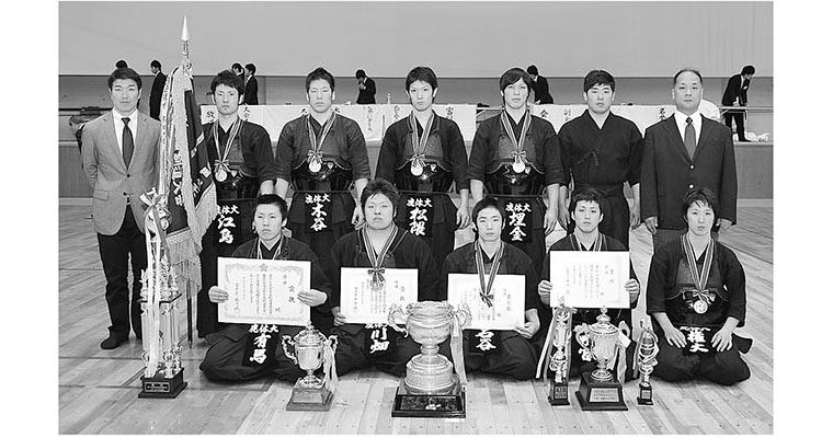 【レポート】第55回西日本学生剣道大会／第25回西日本女子学生剣道大会 -2010年8月‐