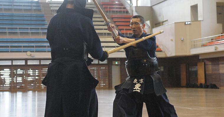 【特集】新・剣道の技術 第18弾！ 捨てる・捨て切る・捨て切れない -2016年6月号-